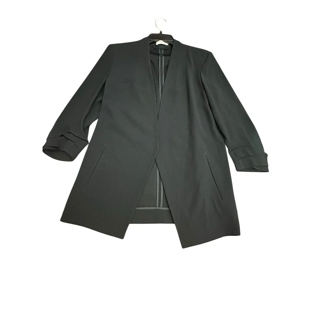 Babaton Black Power Hip Scrunch Sleeve Blazer Women's Size 8 Jacket  #A10-6 - Picture 9 of 10